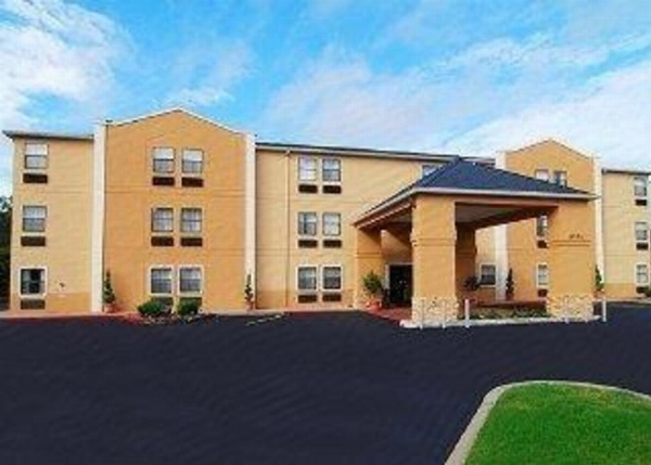 Red Roof Inn & Suites Little Rock image 14