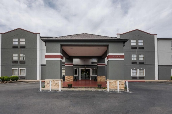Red Roof Inn & Suites Little Rock image 8